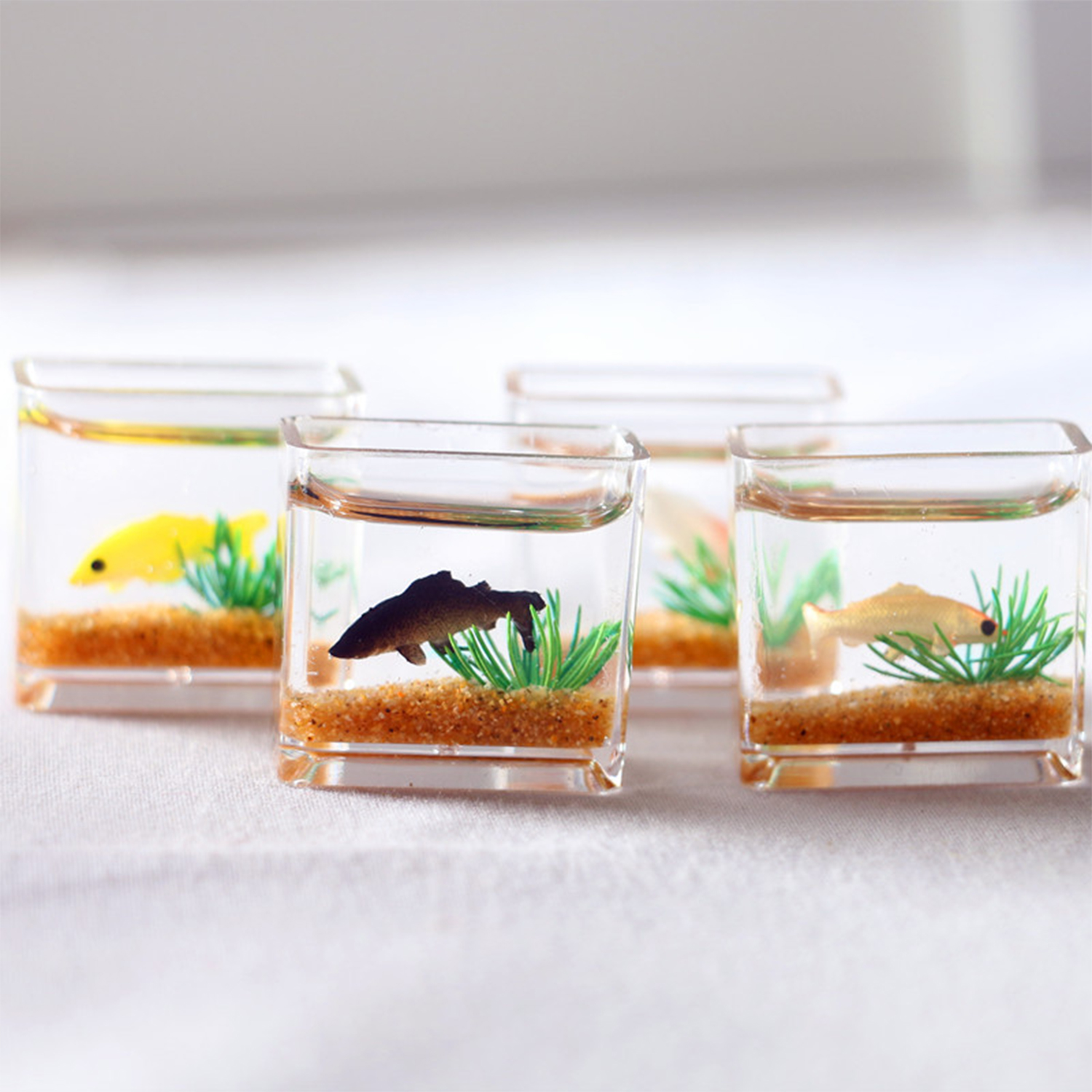 Dollhouse Miniature Glass Fish - đánh giá và giá Aquarium Fish To Buy